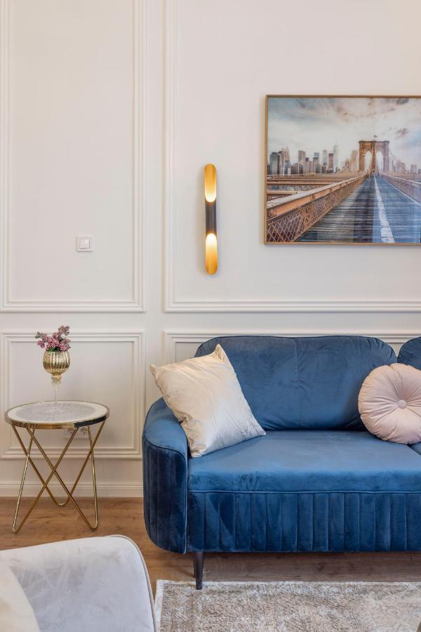 Luxurious Central Grand Home W/ 3Bedrm 2Bathrm Budapest Kültér fotó