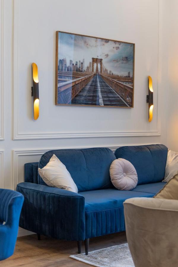 Luxurious Central Grand Home W/ 3Bedrm 2Bathrm Budapest Kültér fotó