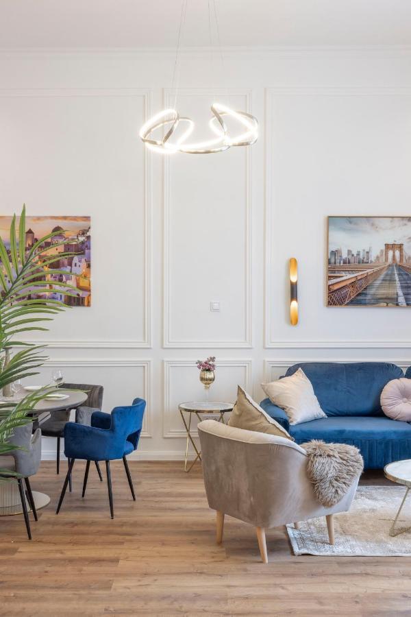Luxurious Central Grand Home W/ 3Bedrm 2Bathrm Budapest Kültér fotó